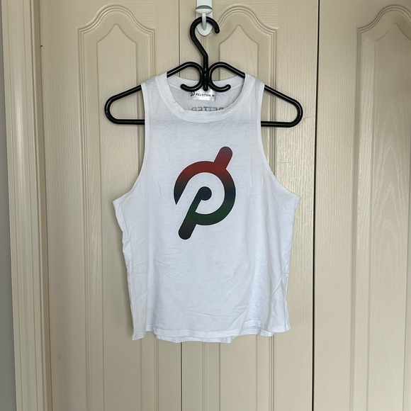 Peloton Tank - Picture 1 of 2